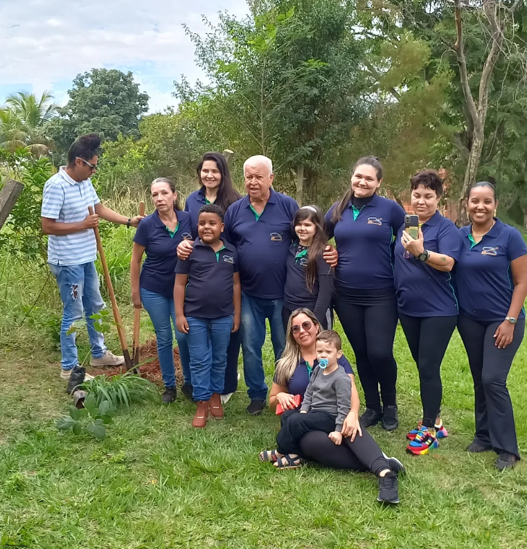 SOS Rio Dourado promove plantio de árvores às margens do Rio Dourado em celebração ao Dia Mundial do Meio Ambiente